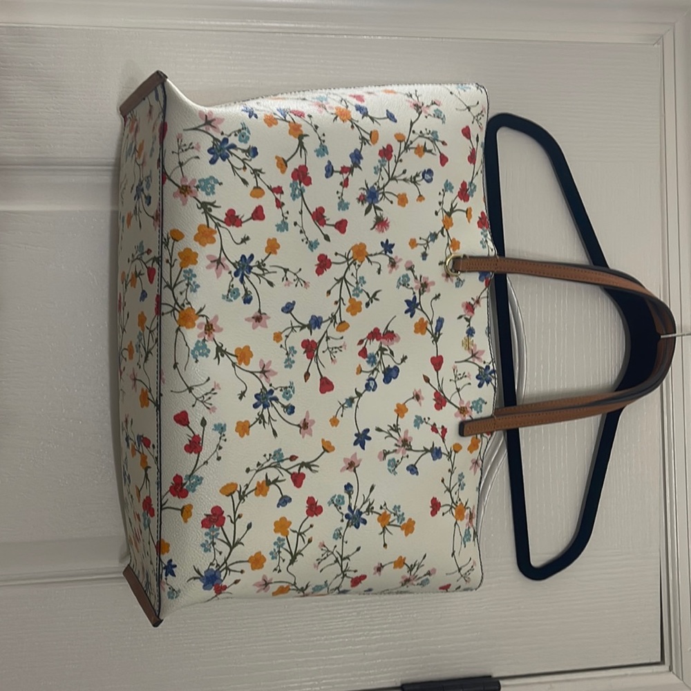 EUC Tory Burch floral tote